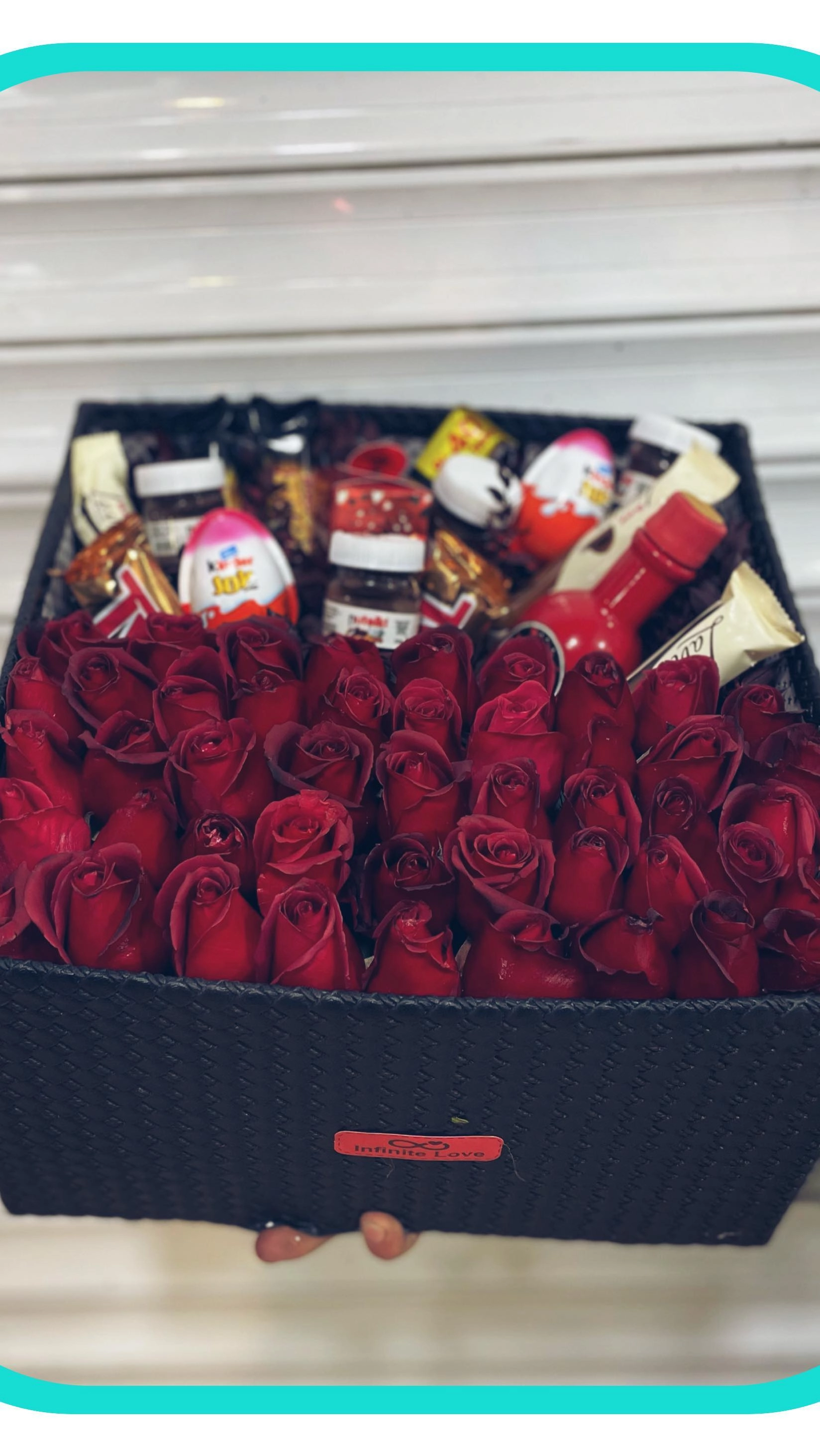 باکس گل و شکلات ولنتاین