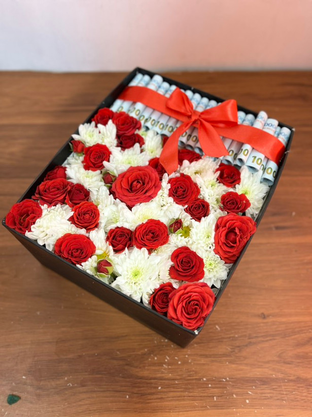 تزیین اسکناس داخل جعبه