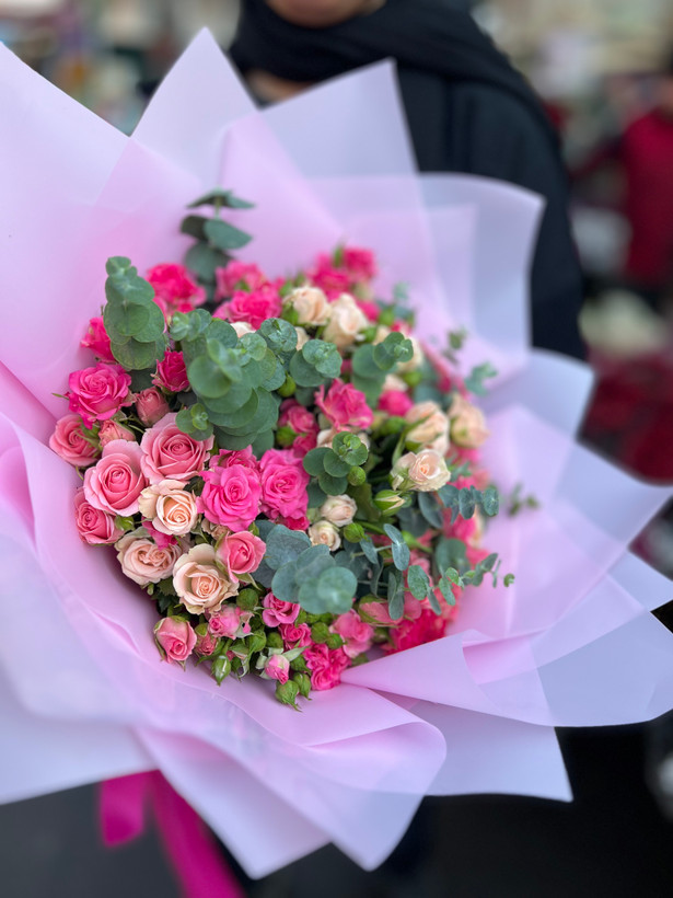 دسته گل رز مینیاتوری سرخابی