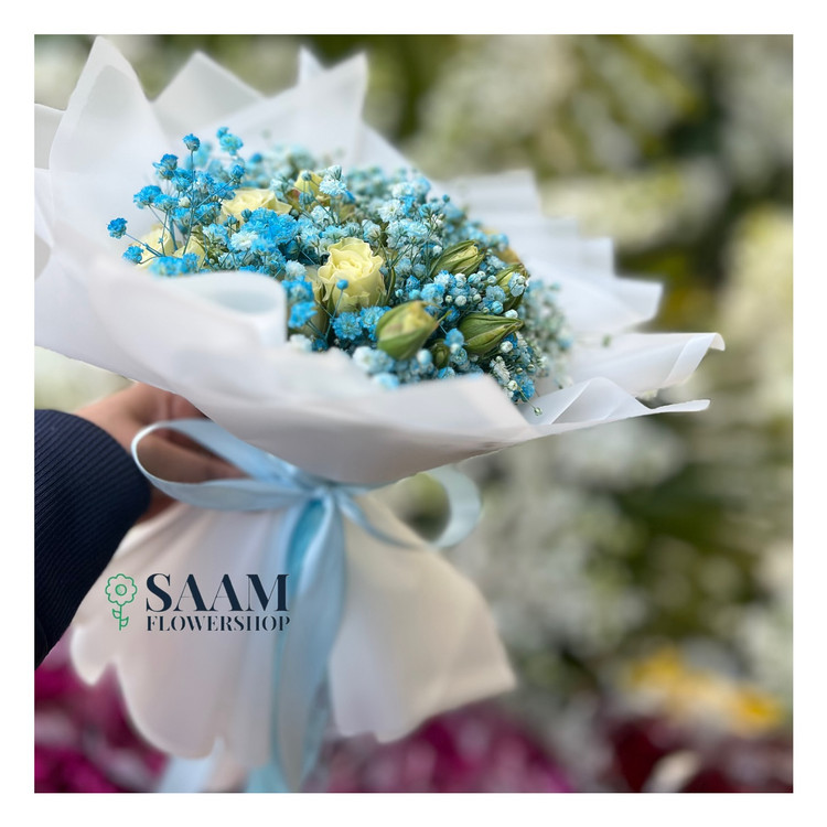 دسته گل آبی فیروزه ای