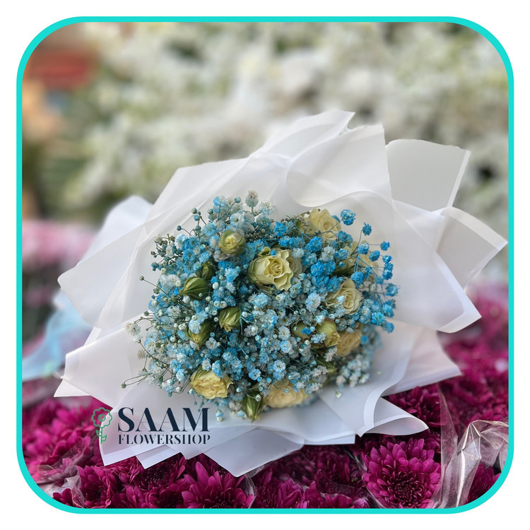 دسته گل آبی فیروزه ای
