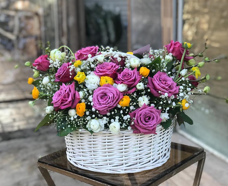 سبد گل شیک برای خواستگاری