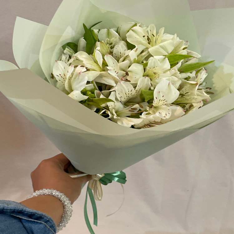 دسته گل عید دیدنی قیمت مناسب
