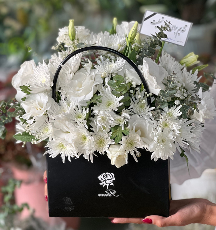 باکس گل ارزان برای عرض تسلیت