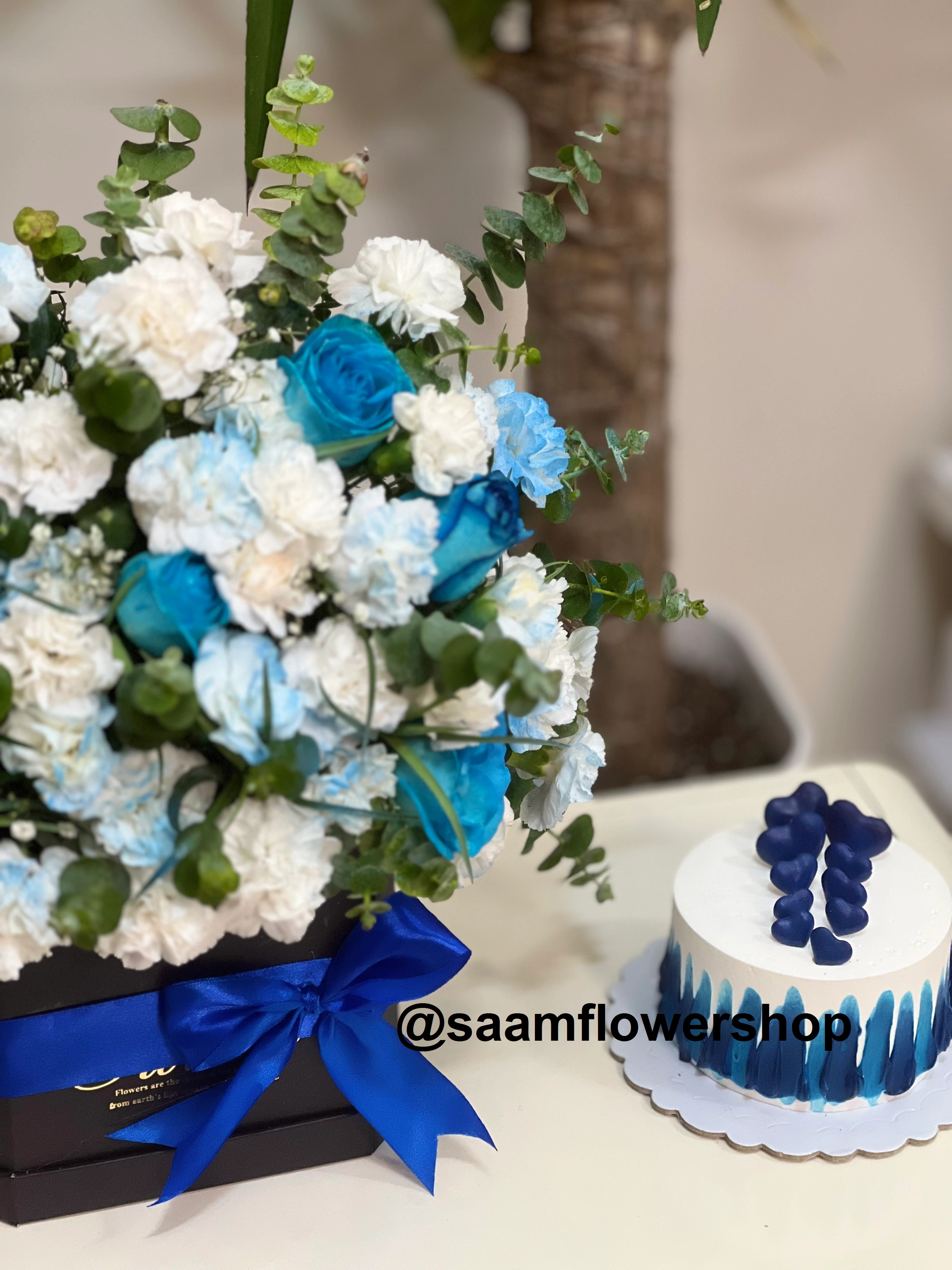 سفارش باکس گل و کیک برای تولد آقا